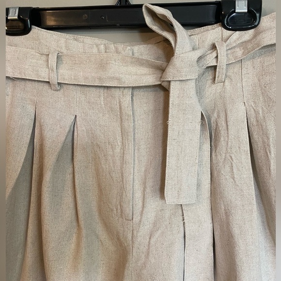 Zara Linen Belted Shorts with Pleated Front Size M - Picture 2 of 6
